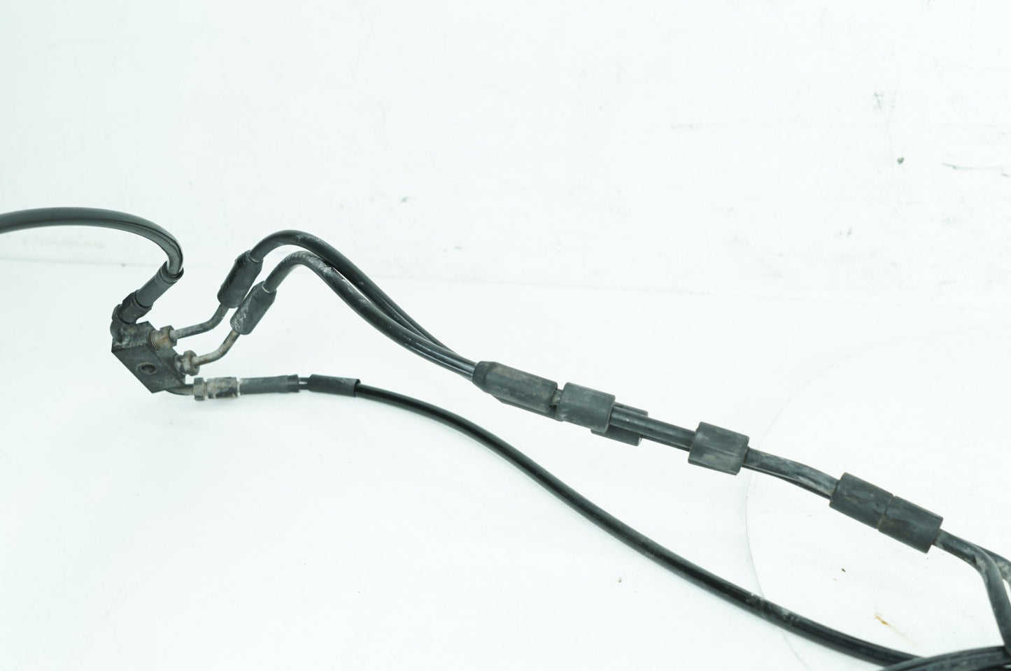 2007 - 2017 Harley-Davidson Dyna Wide Glide Front Brake Hose Line Pipe ABS  	46926-12