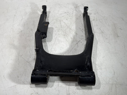 2006 Harley Touring FLHTCI Electra Glide Classic OEM Rear Fork Swingarm Swing Arm