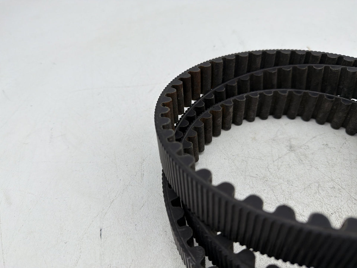 05 Harley Dyna Super Glide Custom FXDC OEM Rear Drive Belt 40015-00 133T 1-1/8"