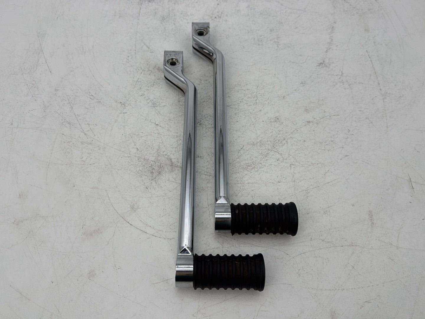 1999 - 2006 Harley-Davidson Touring Electra Glide Classic Gear Shifter Lever Pedal Pedals 33895-82D