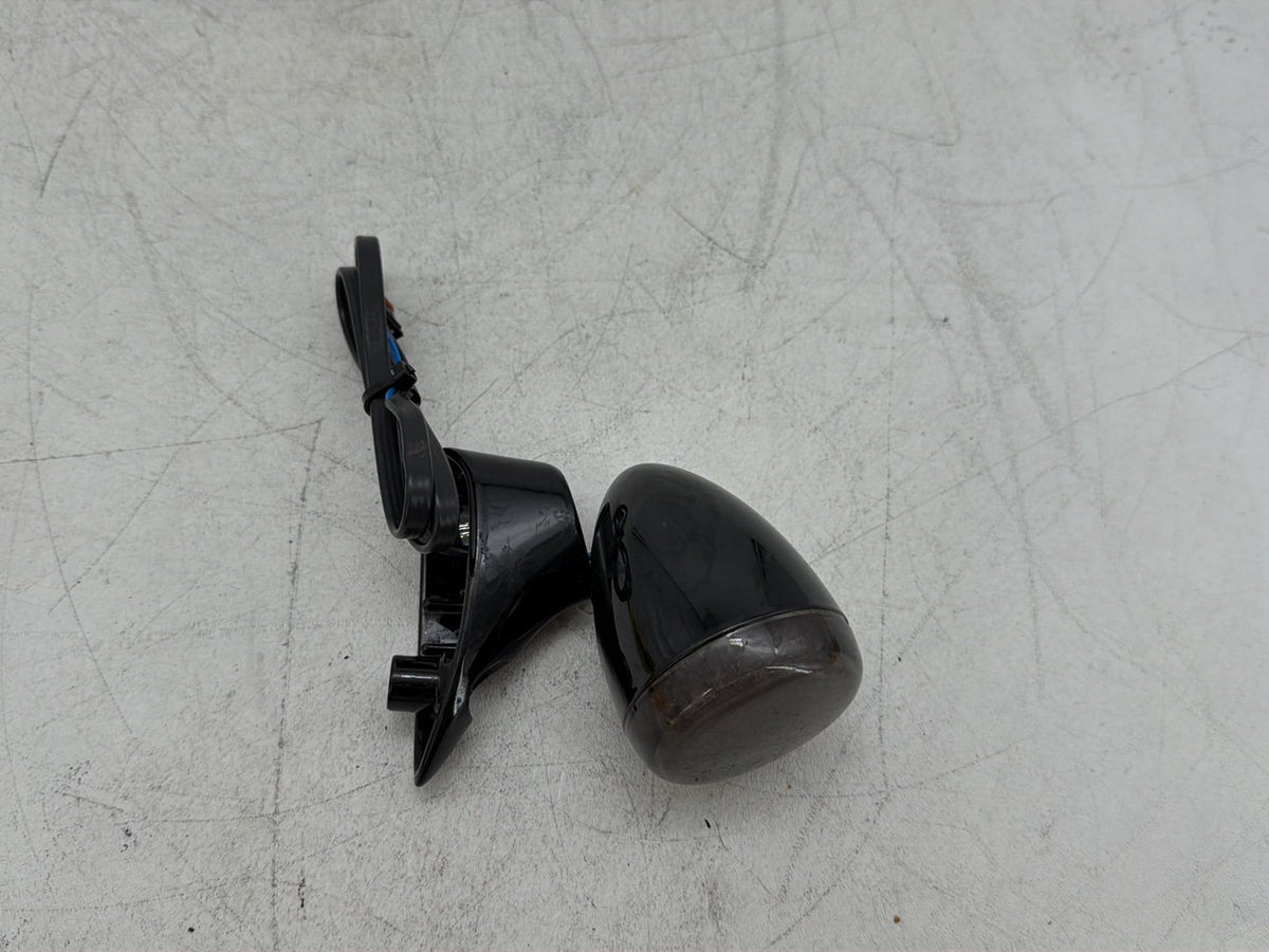 2018 Harley Road Glide Touring FLTRXS OEM Front 1 Turn Signal Indicator Blinker