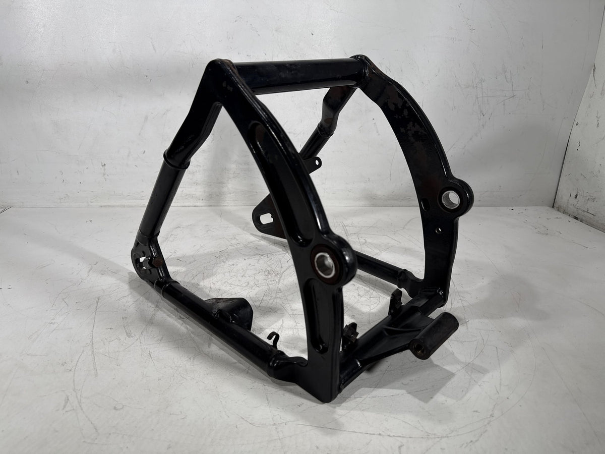 2002 Harley Heritage Softail Classic FLSTC OEM Rear Fork Swingarm Swing Arm