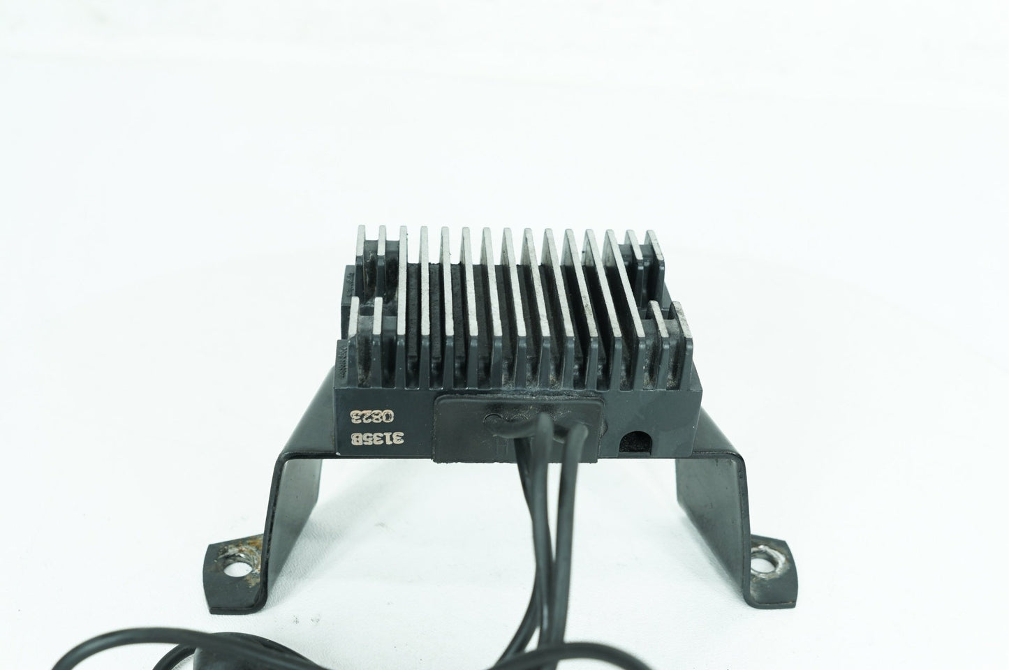 1984 - 1998 Harley-Davidson Touring Electra Glide Classic Voltage Regulator Rectifier  74516-86
