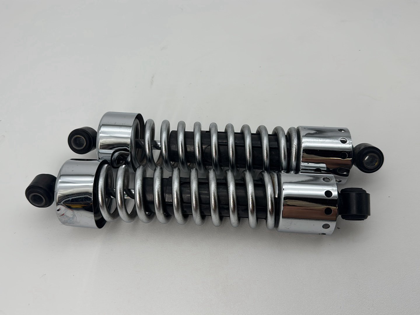 1999 - 2006 Harley-Davidson Dyna Wide Glide Rear Left Right Shock Absorbers 54512-90A