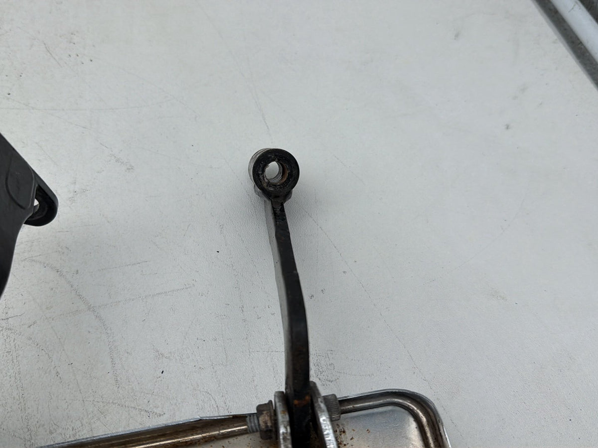 2011 Harley Electra Touring Ultra Left Right Driver & Pass Floorboard Foot Rest
