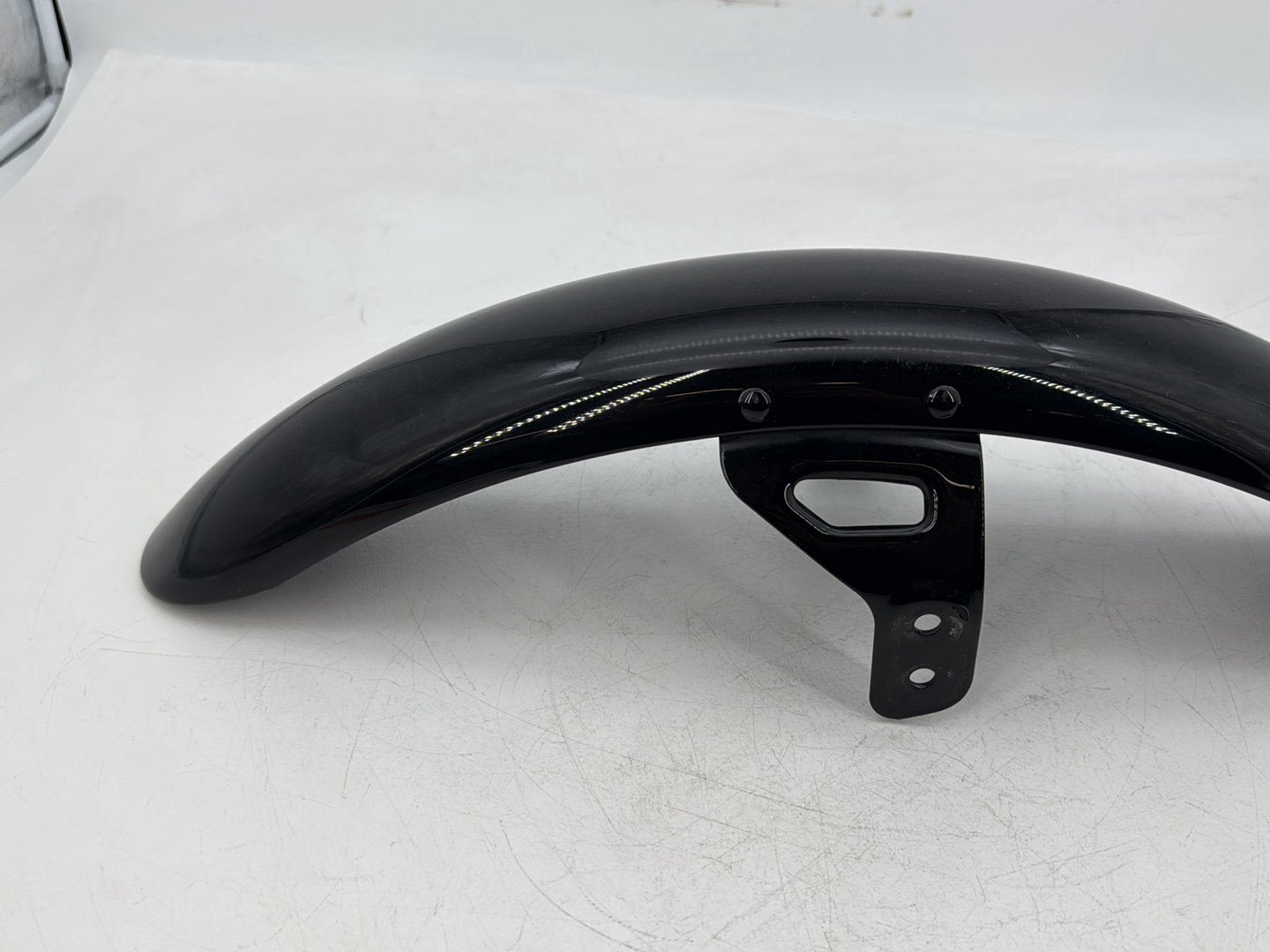 1999 - 2006 Harley-Davidson Dyna Super Glide Front Wheel Fender Shell Panel 60139-06