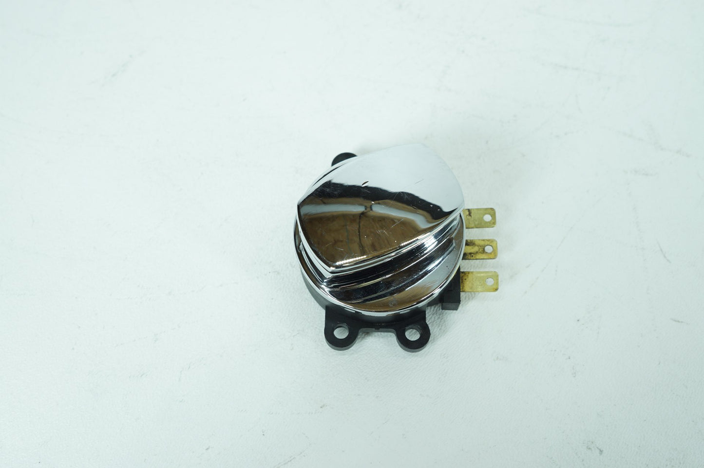 1999 - 2006 Harley-Davidson Softail Heritage Ignition Switch Cylinder Barrel Lockset NOKey 71450-04