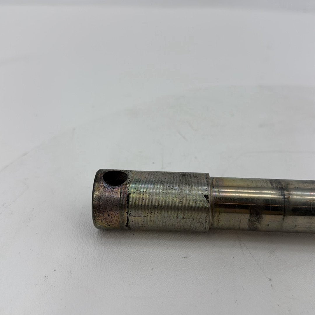 2007 - 2012 Harley-Davidson Dyna Super Glide Front Wheel Axle Bolt Shaft 41628-08