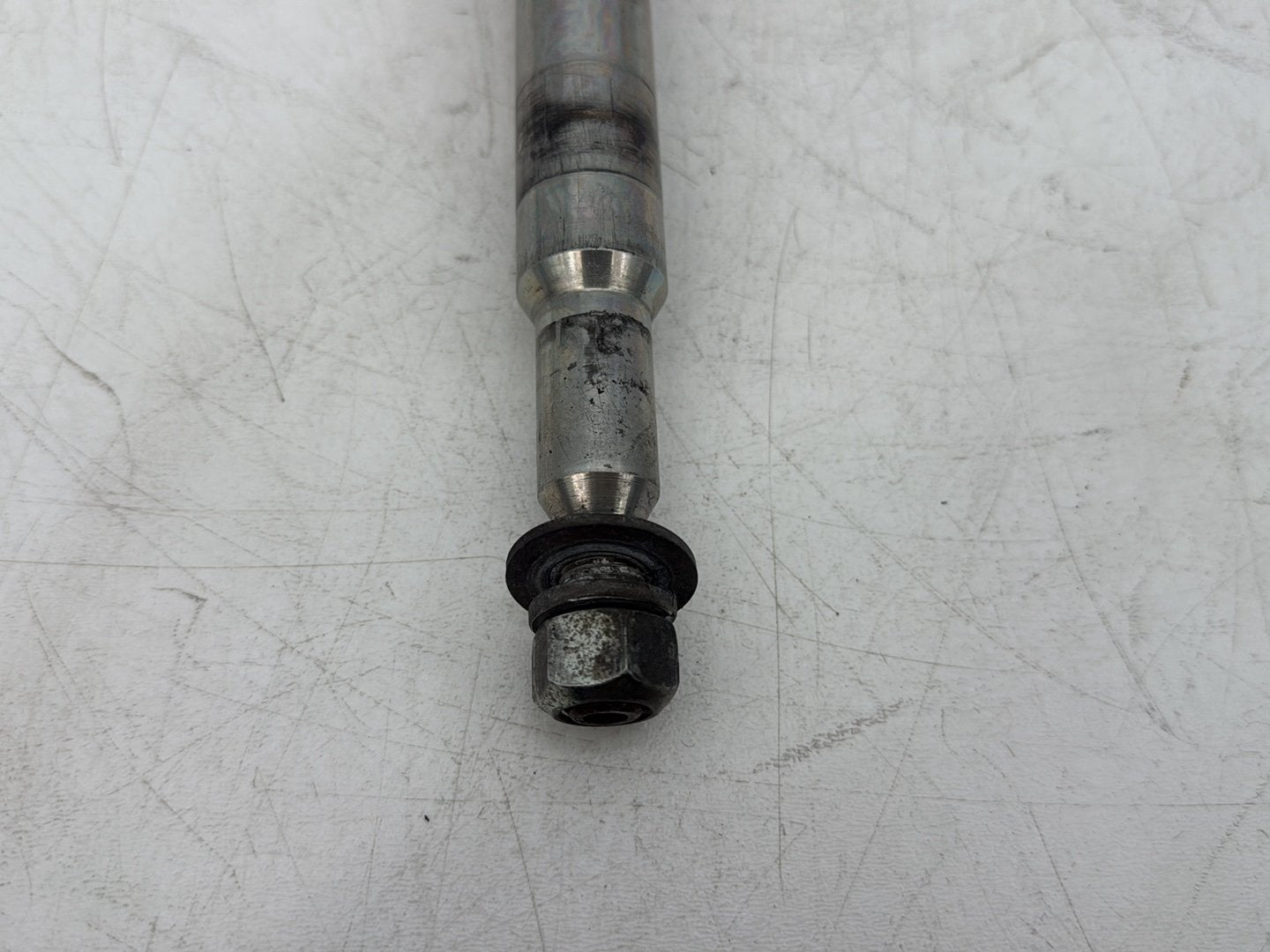 2007 Harley Touring FLHTCU Electra Glide Ultra OEM Front Wheel Axle Bolt Shaft