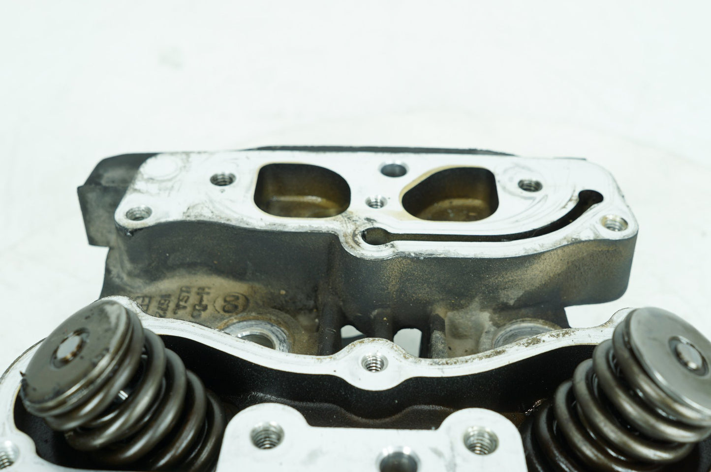 1999 - 2006 Harley-Davidson Touring Road King Classic Front Twin Cam Engine Cylinder Head 16723-99