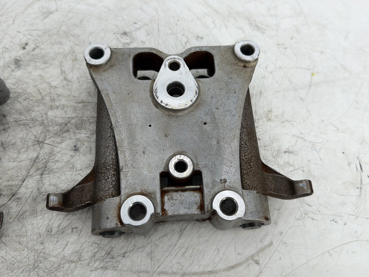 2015 Harley Electra Glide Touring Low OEM Engine Twin Cam Rocker Arms 17593-99
