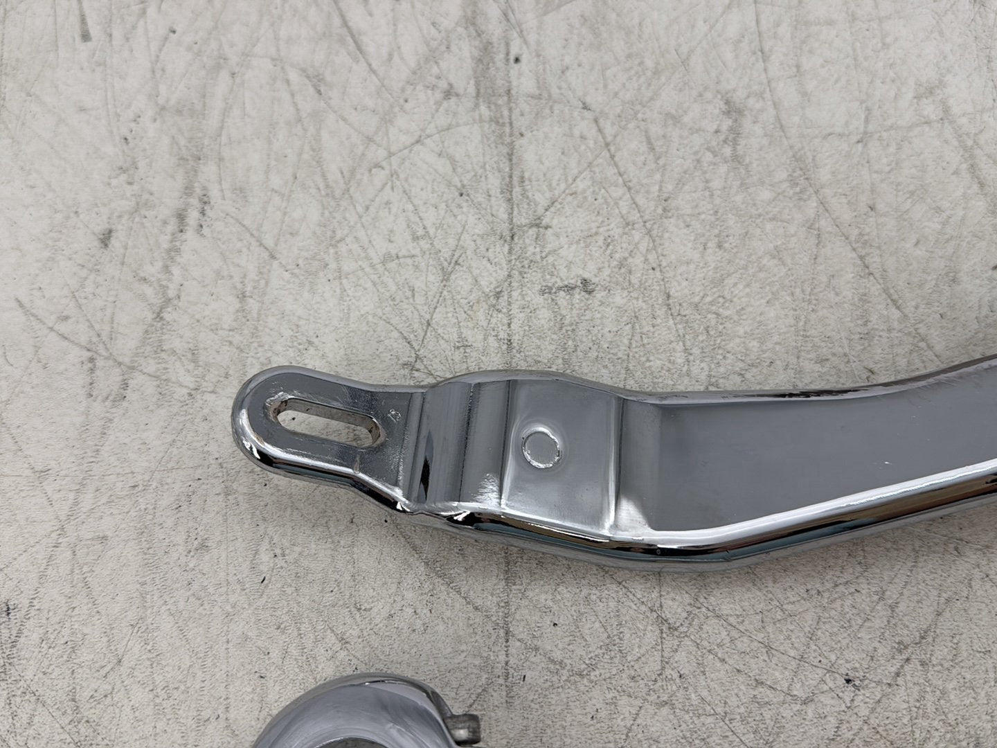 2015 Harley Road Glide Touring FLTRXS OEM Strap Hook Tie Down Bracket Hangers