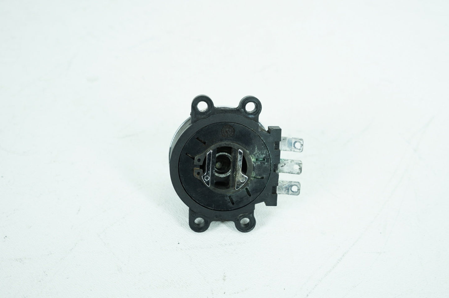 2007 - 2011 Harley-Davidson Touring Road King Classic Ignition Switch Cylinder Barrel Lockset NOKey 71313-96A