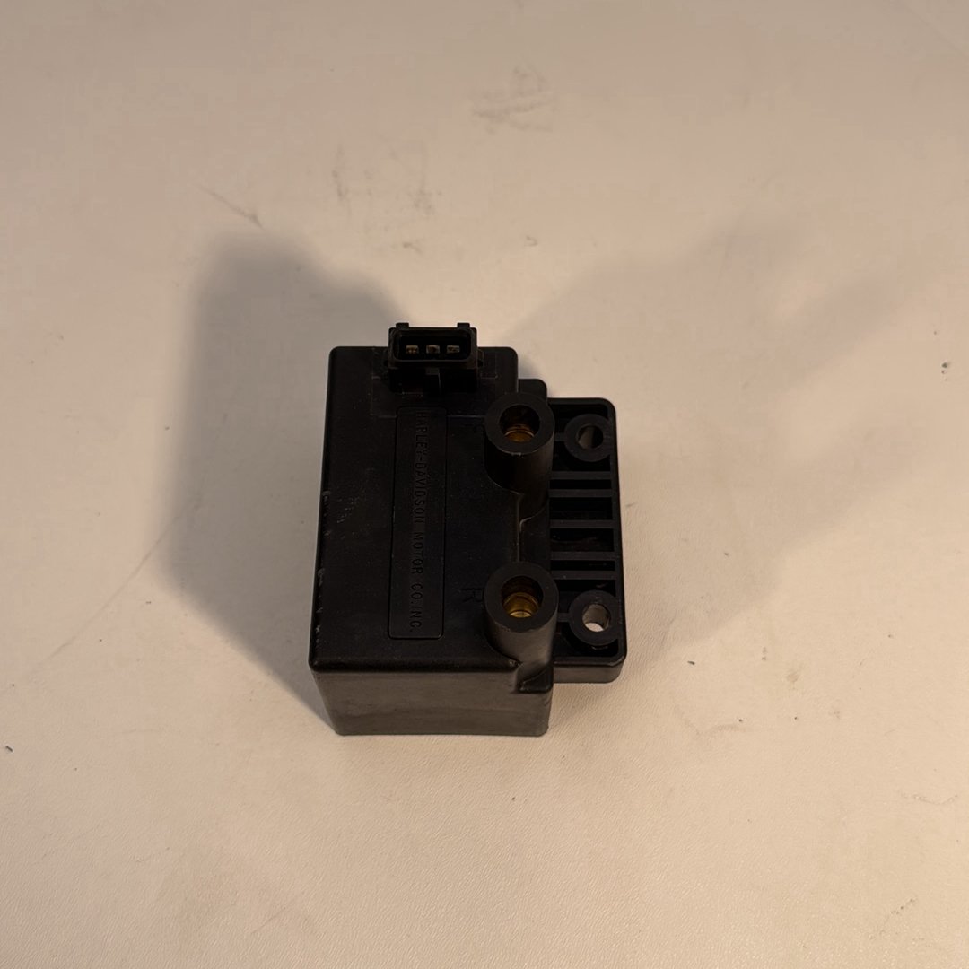 1984 - 1998 Harley-Davidson Touring Road King Police Ignition Coil Spark Igniter 31639-95