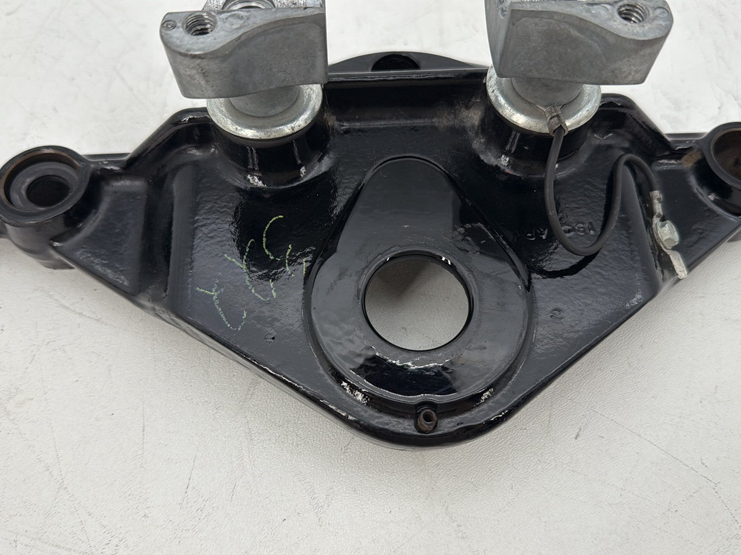 2007 - 2012 Harley-Davidson Touring Electra Glide Ultra Front Fork Upper Triple Tree Clamps 45435-95