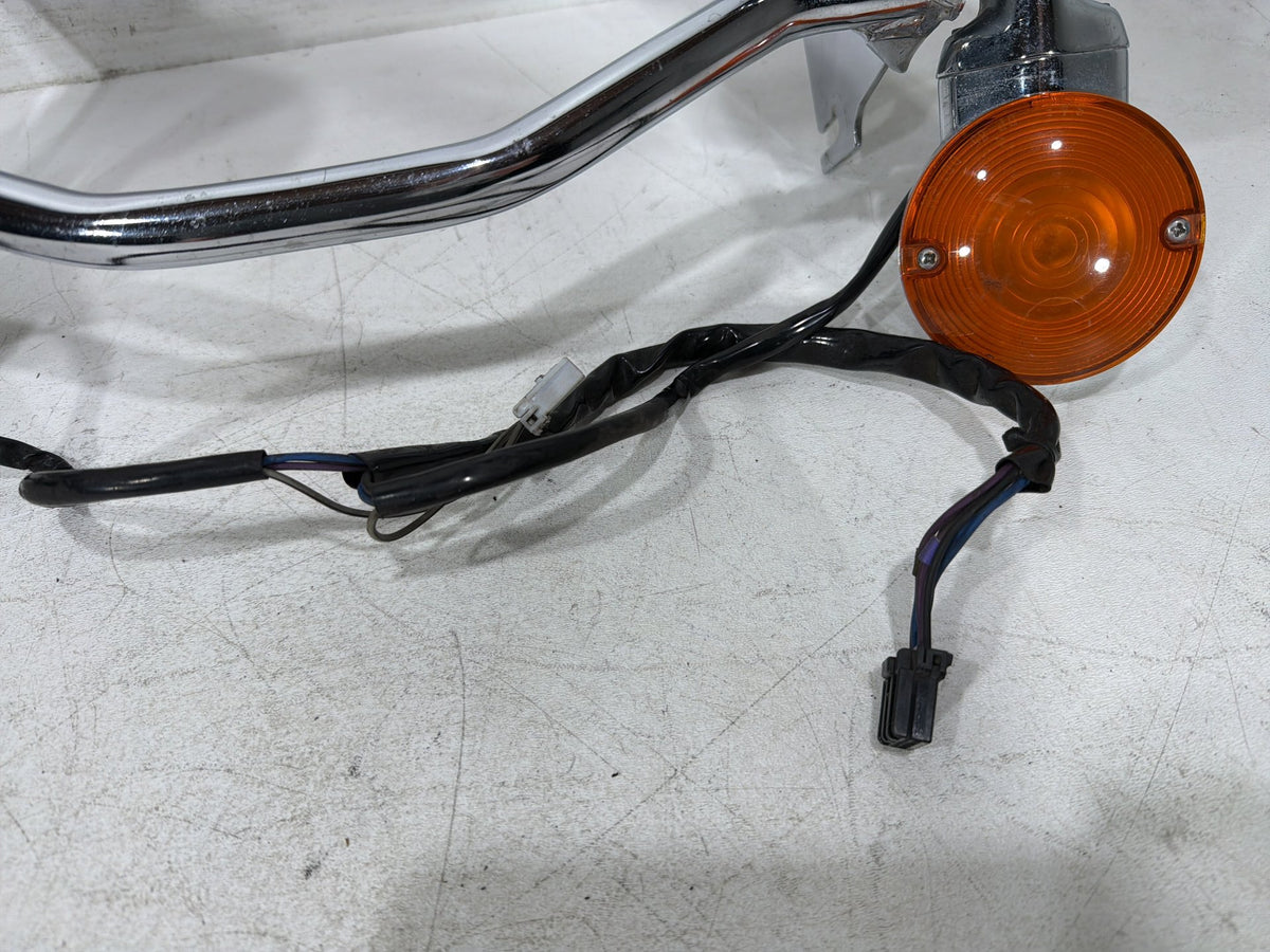 97 Harley Road King Touring FLHR OEM Front Turn Signal Indicators Aux Light Bar