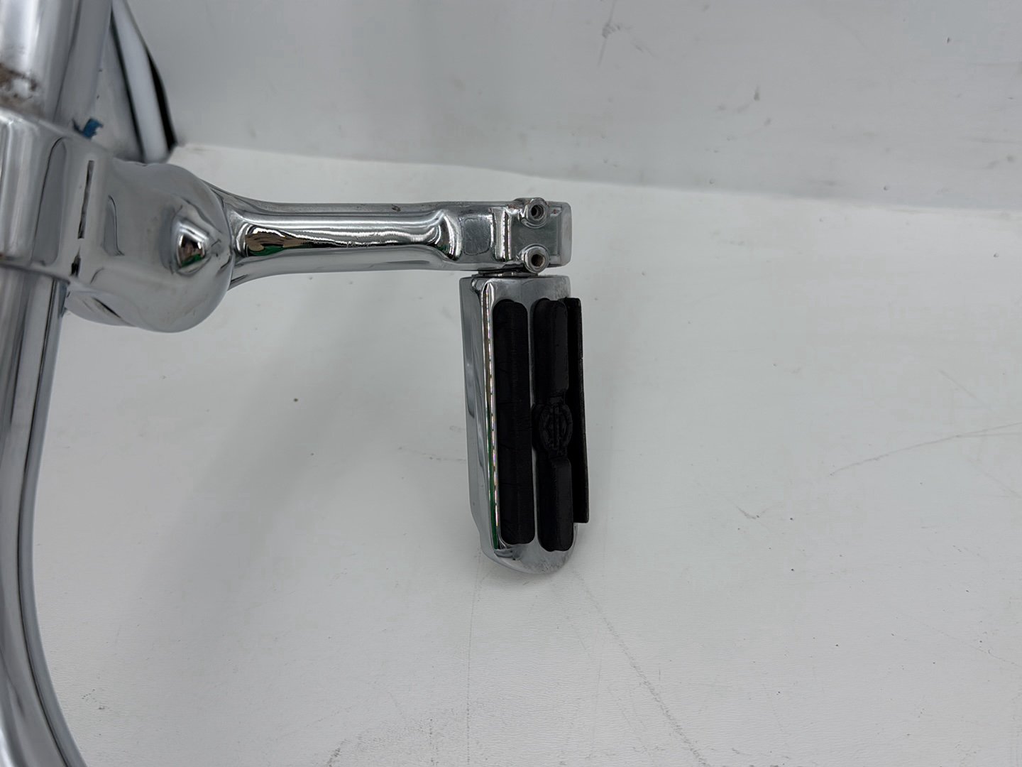 1999 - 2006 Harley-Davidson Touring CVO Screamin Eagle Road King Front Engine Crash Highway Bar Guard 49184-97