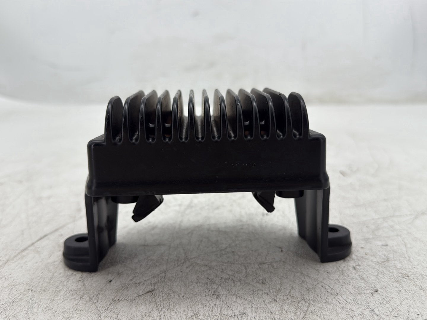 2009 Harley Street Glide Touring FLHX OEM Voltage Regulator Rectifier