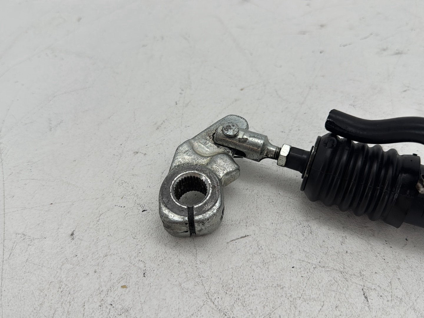 1996 Harley Road King Touring Police FLHPI OEM Rear Stop Brake Master Cylinder