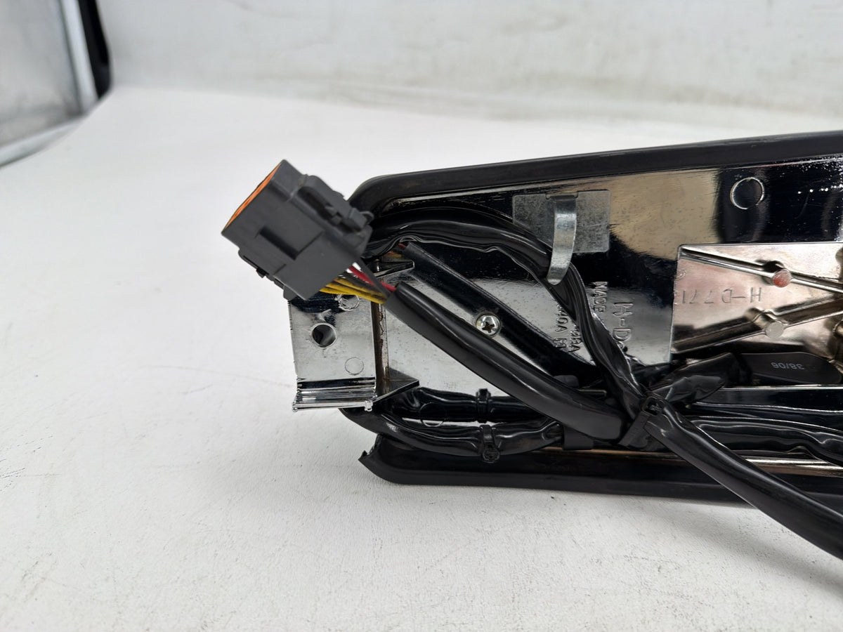 2007 Harley Electra Glide Touring CVO Eagle OEM Fuel Gas Tank Dash Console NOKey