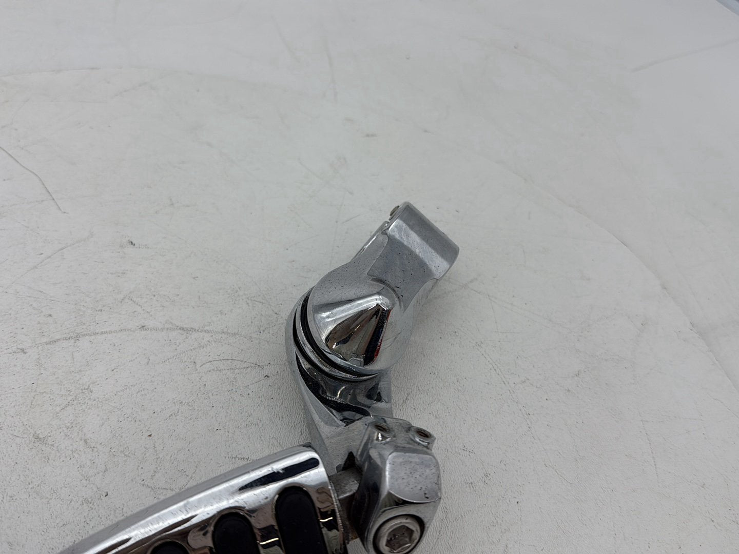 1999 - 2006 Harley-Davidson Touring Electra Glide Front Right Left Highway Foot Pegs 50957-02C
