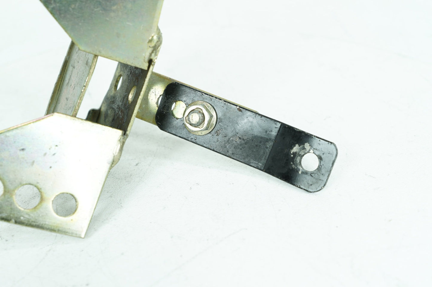 1999 - 2006 Harley-Davidson Touring Road King Classic Driver Rider Backrest Bracket Mount 52589-09A 52589-09A