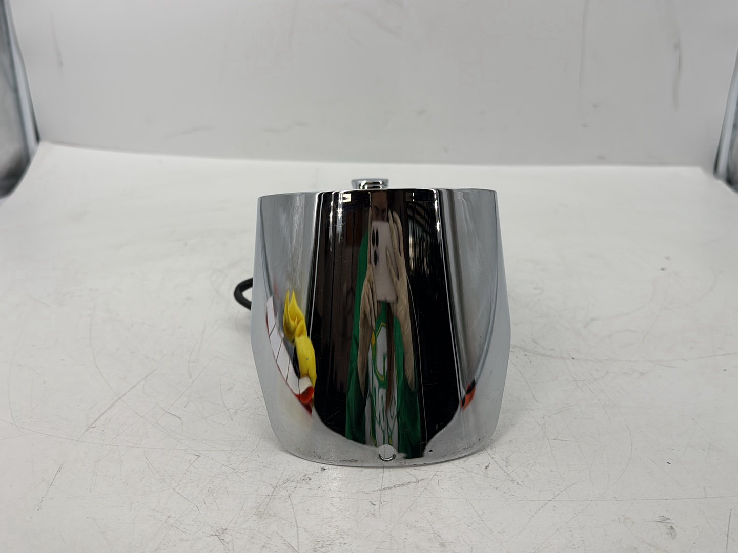 2005 Harley Touring FLHRCI Road King Classic OEM Fuel Gas Tank Dash Console NOKey