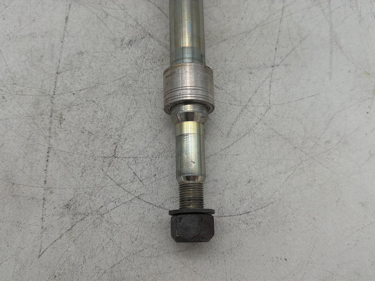 2010 Harley Electra Glide Touring Ultra OEM Front Wheel Axle Bolt Shaft