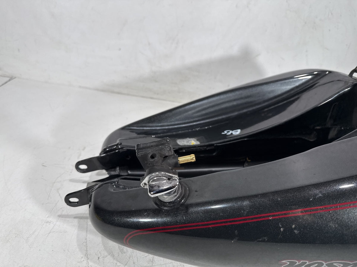 2005 Harley Dyna Super Glide Custom FXDC OEM Fuel Gas Tank Gasoline Reservoir