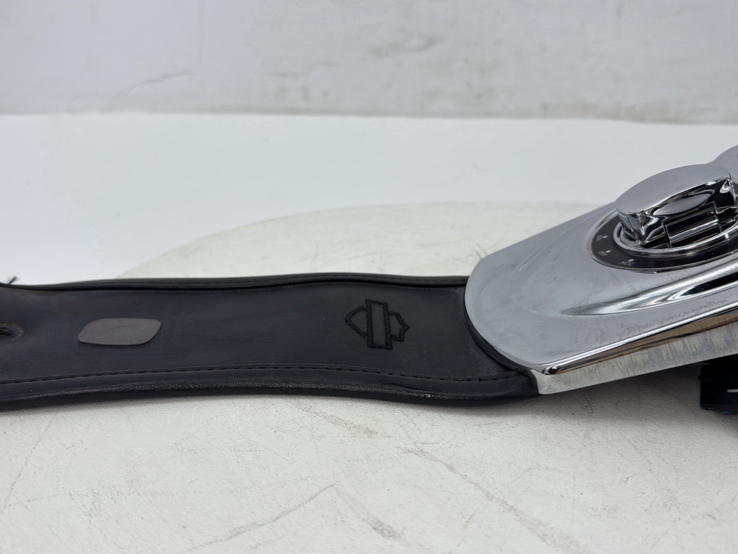 2012 Harley Dyna Fat Bob FXDF 103 OEM Fuel Gas Tank Dash Console NOKey