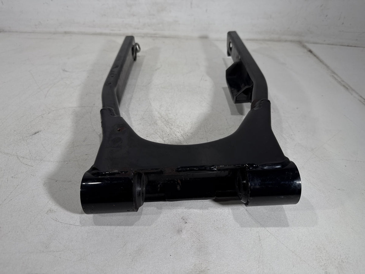 2001 Harley Electra Glide Touring Classic OEM Rear Fork Swingarm Swing Arm