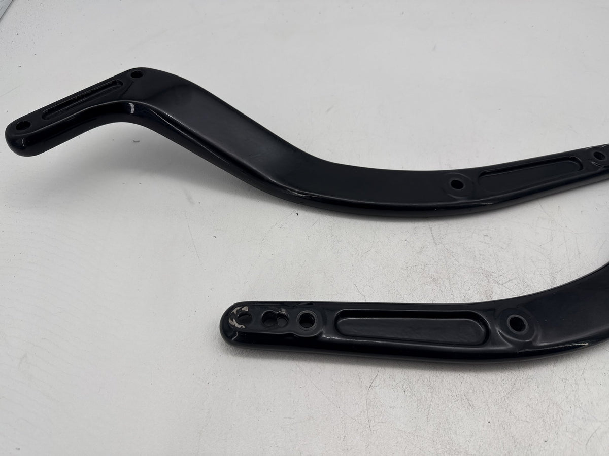 2014 Harley Softail Slim FLS OEM Rear Left Right Fender Struts Bracket