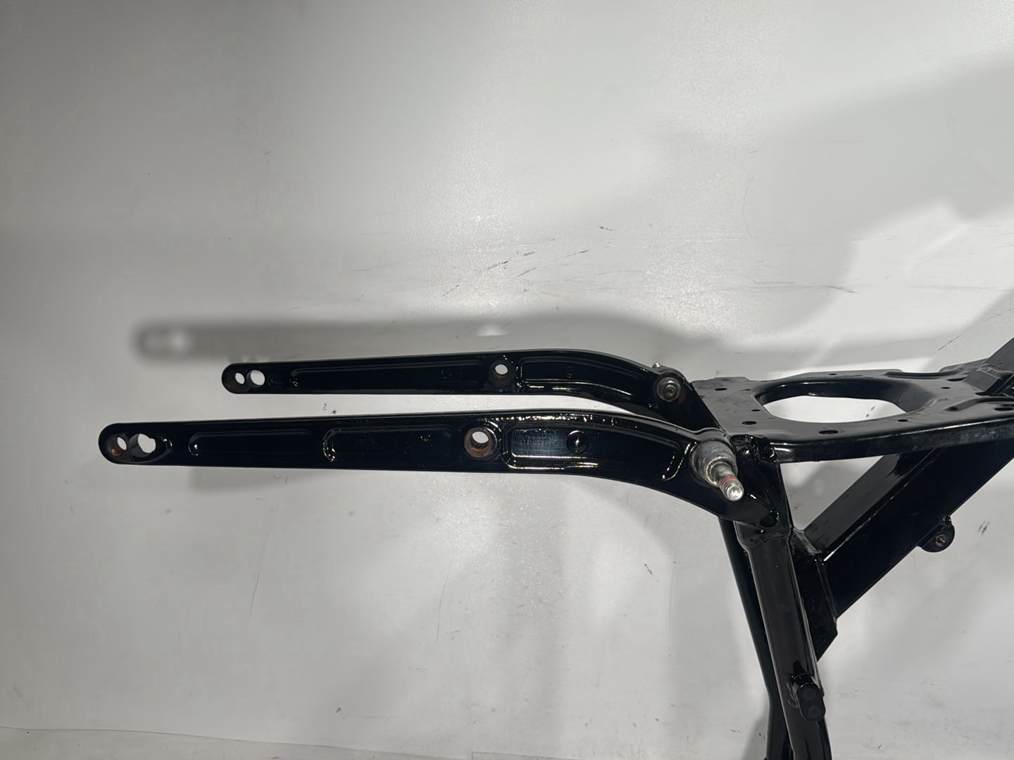 2012 Harley Dyna Fat Bob FXDF 103 OEM Body Main Frame Chassis SLVG