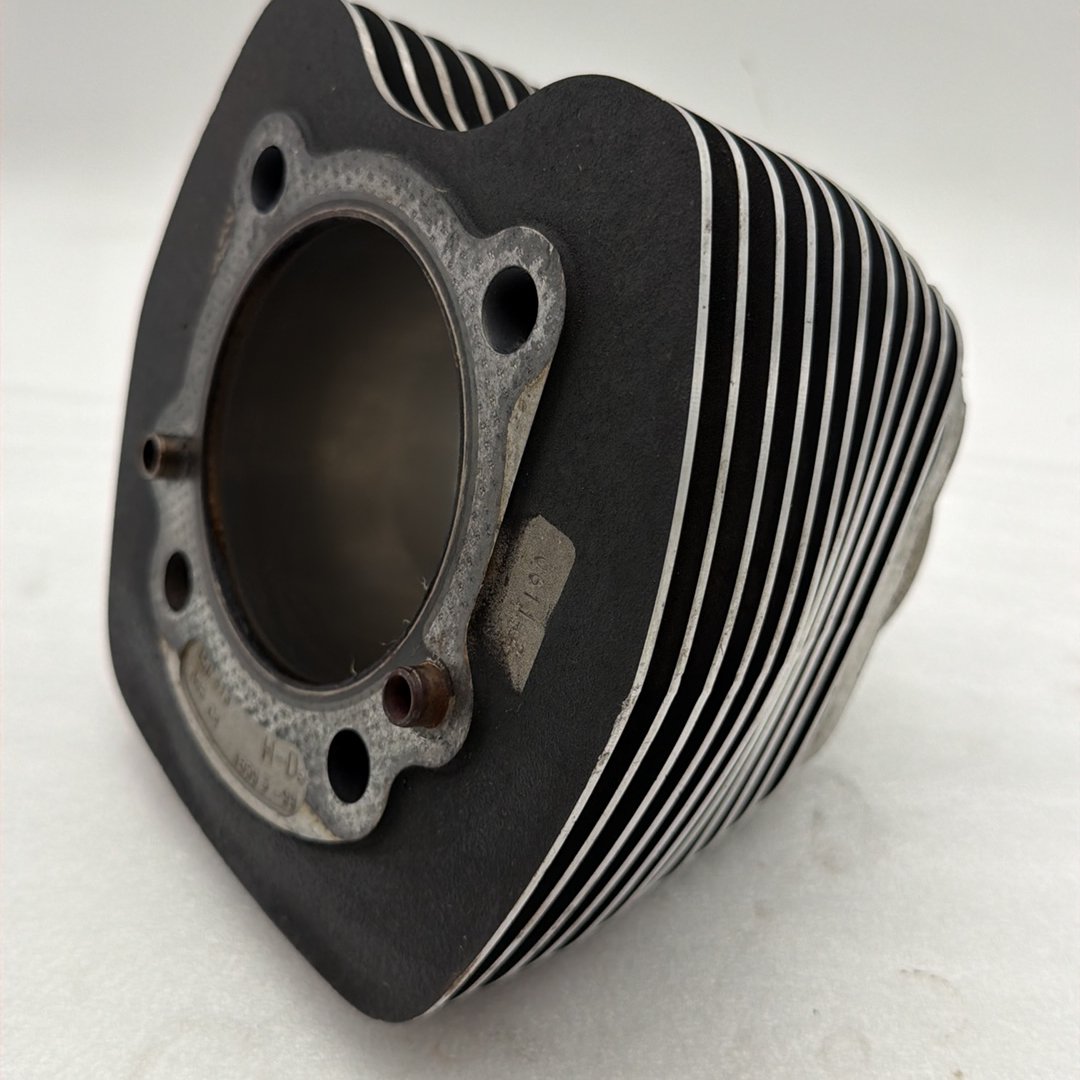 2000 - 2006 Harley-Davidson Dyna Wide Glide Twin Cam Engine Jug 1 Cylinder Barrel 16526-99