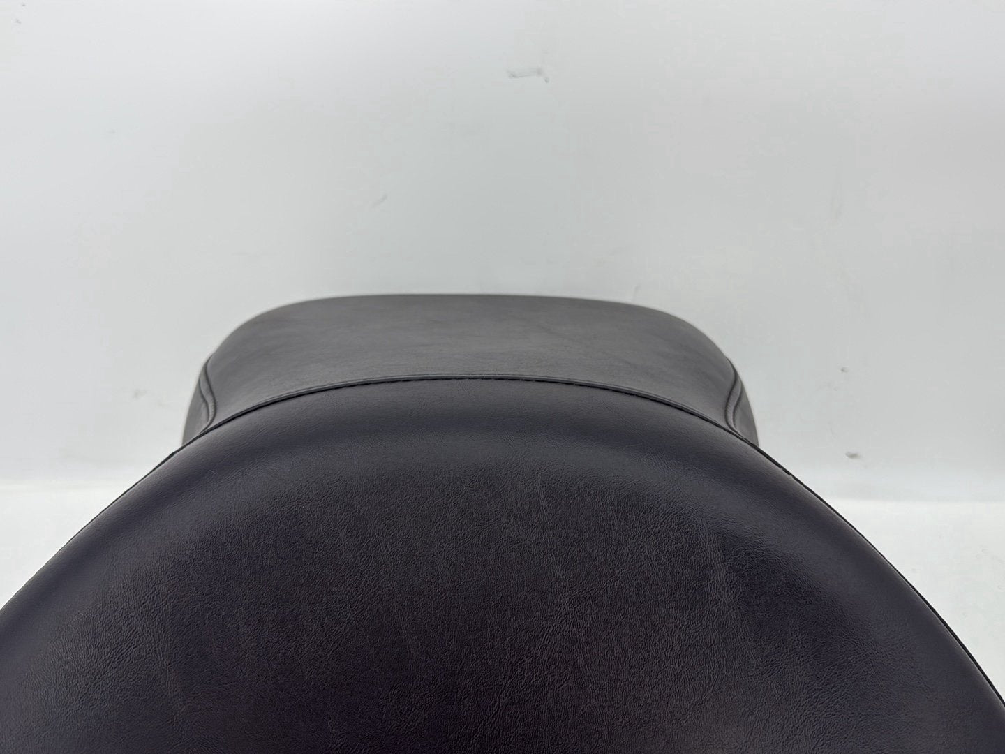 1999 - 2006 Harley-Davidson Dyna Low Rider Passenger Rider Driver Seat Saddle 53078-04