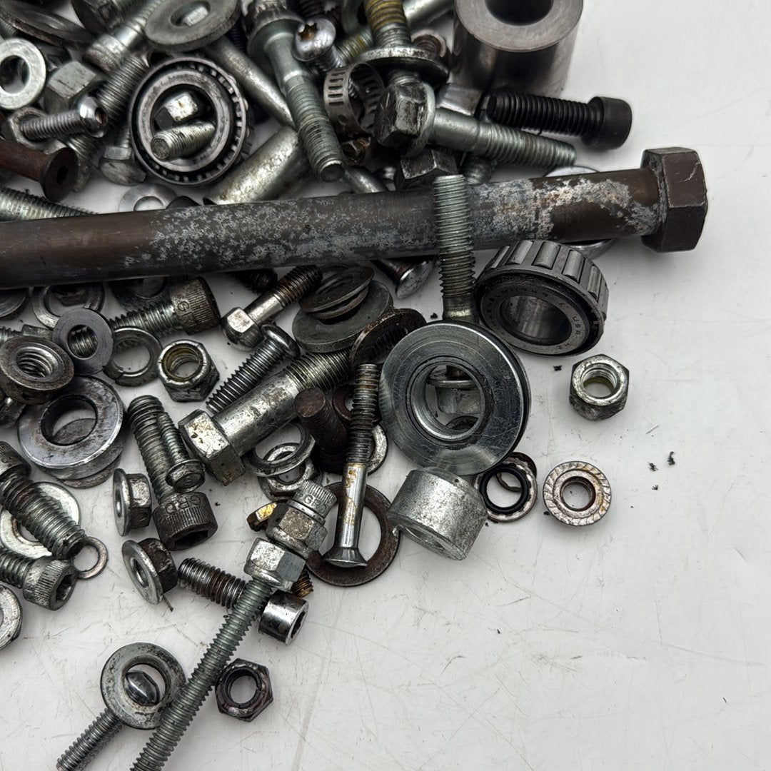1999 - 2006 Harley-Davidson Dyna Low Rider Hardware Bolts Nuts & Brackets