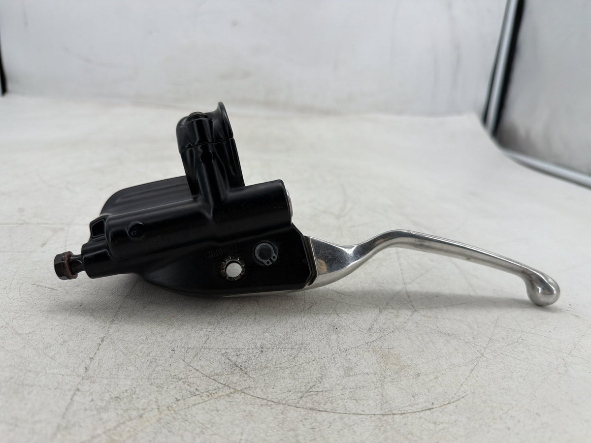 2013 Harley Electra Glide Touring OEM Front Right Brake Lever Master Cylinder