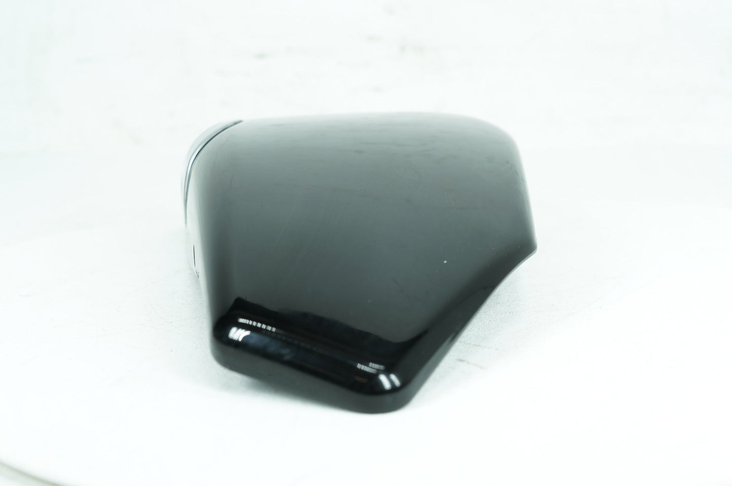 2012 - 2026 Harley-Davidson Sportster Iron 883 Right Fairing Side Oil Tank Cover 66252-04A