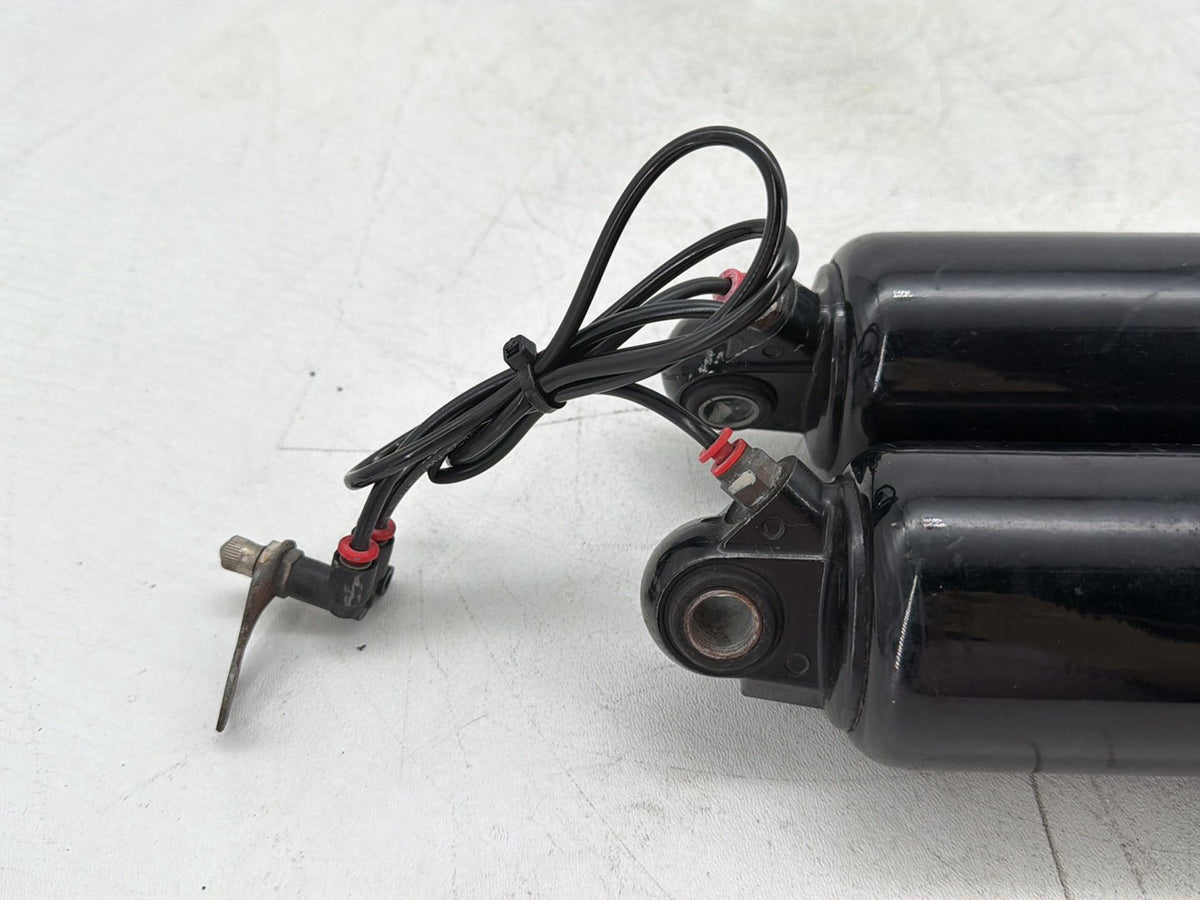 2006 Harley Electra Glide Touring Ultra FLHTCUI OEM Rear Left Right Shock Absorbers 13"