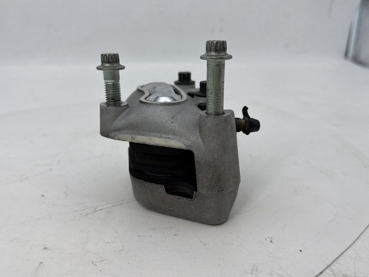 2002 Harley Touring CVO Screamin Eagle Road King OEM Front Right 1 Brake Caliper