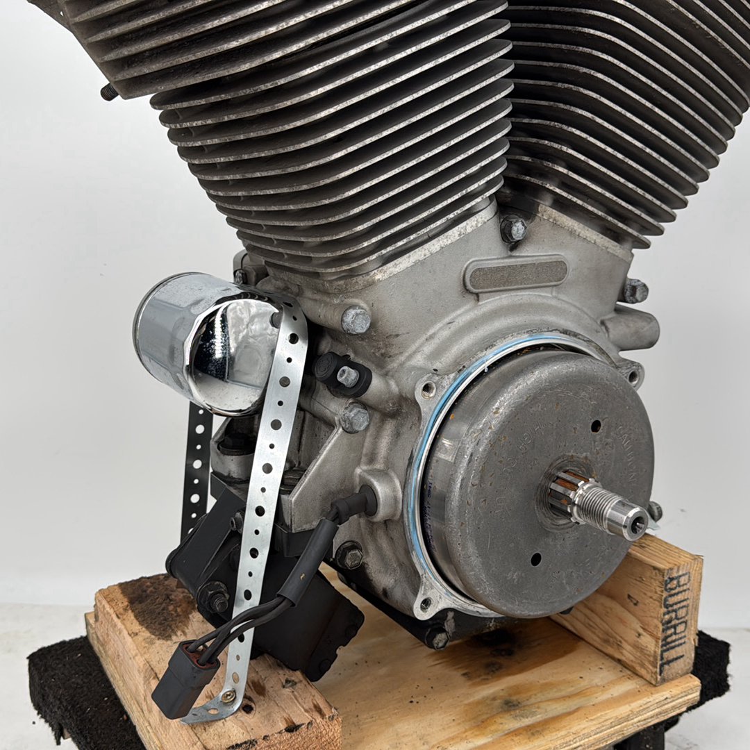 1999 - 2006 Harley-Davidson Dyna Super Glide CARB Twin Cam 88 Engine Motor 19256-05A