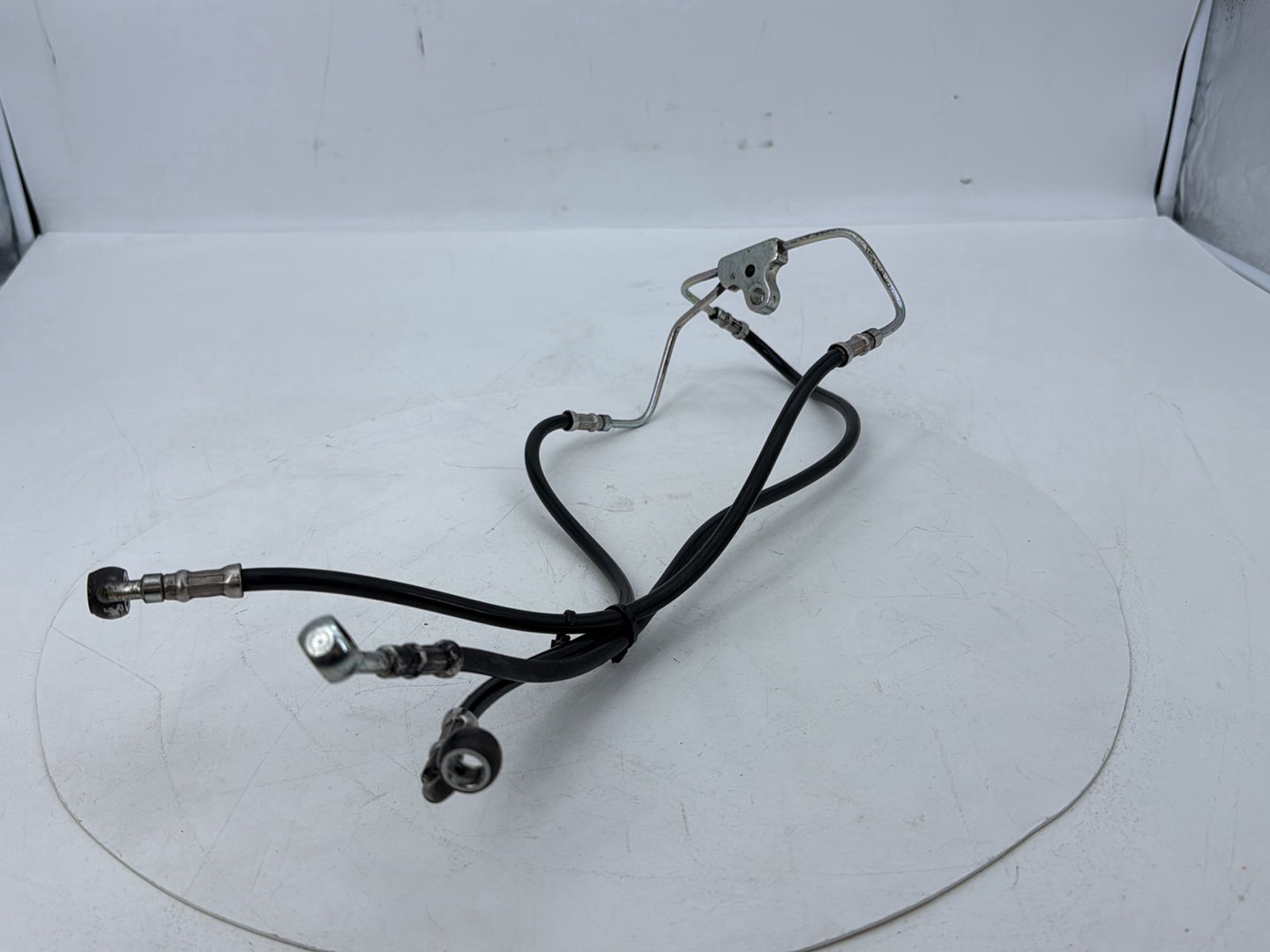 2007 - 2011 Harley-Davidson Touring Electra Glide Ultra Front Brake Hose Line Pipe NON-abs   43350-08