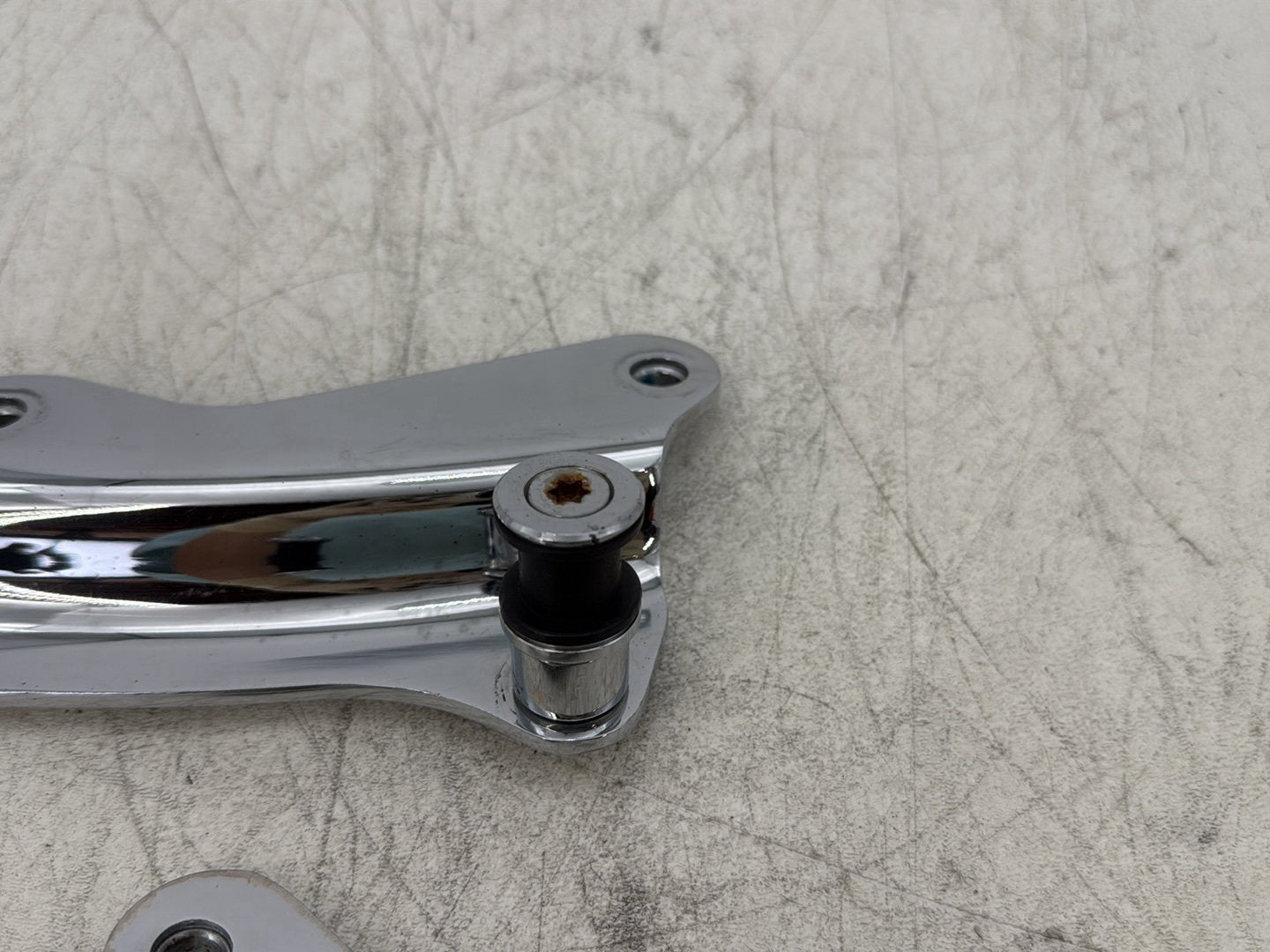 2016 Harley Road King Touring FLHR OEM 4 Point Detachable Docking Hardware