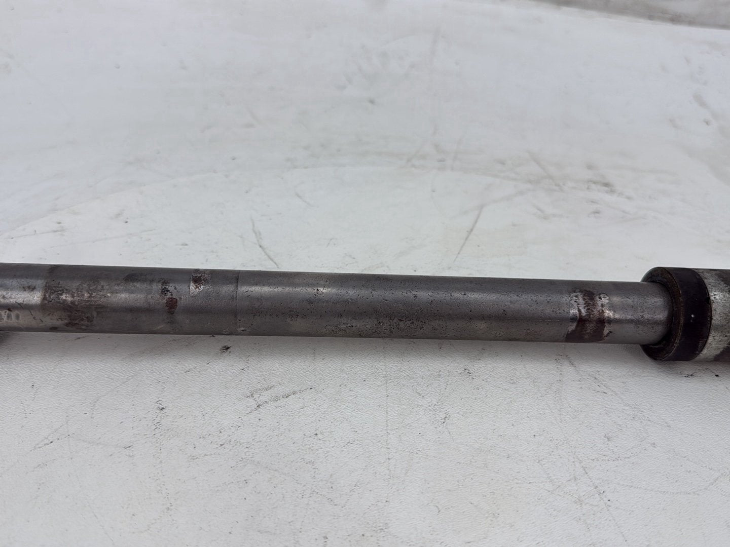 2006 Harley Dyna Super Glide Custom FXDCI OEM Rear Wheel Axle Bolt Shaft