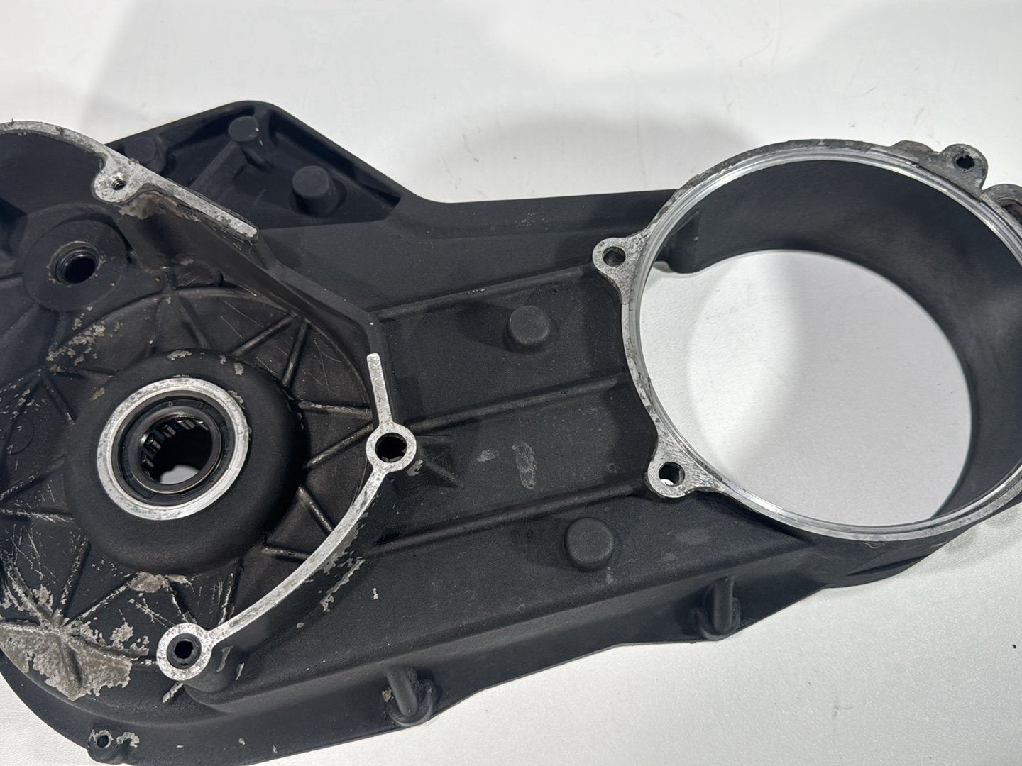 2003 Harley Electra Glide Touring Ultra FLHTCUI OEM Inner Primary Clutch Cover