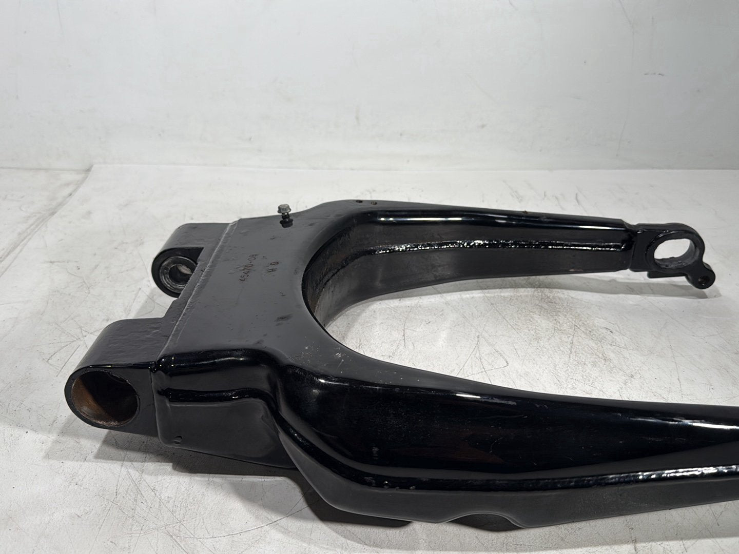 2011 Harley Street Glide Touring FLHX OEM Rear Fork Swingarm Swing Arm
