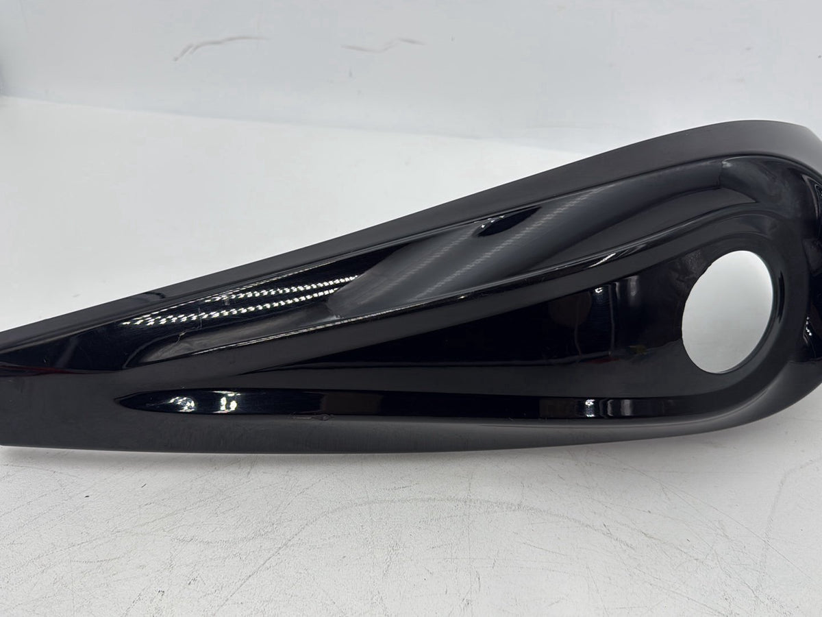 2015 Harley Touring FLHXS Street Glide OEM Fuel Gas Tank Dash Console NOKey