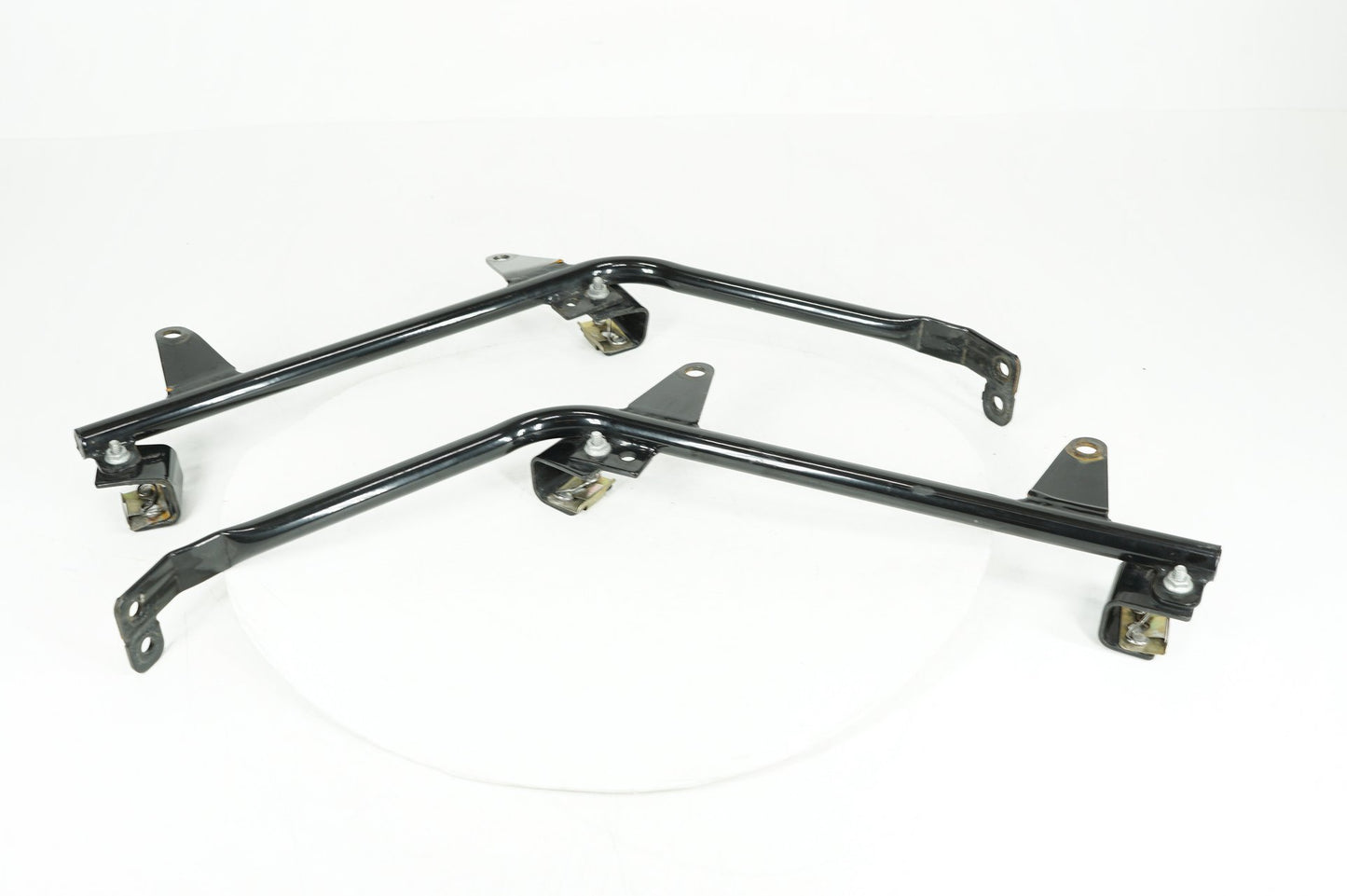 1999 - 2006 Harley-Davidson Softail Deluxe Rear Left Right Saddlebag Guard Rails Bar 49207-09A