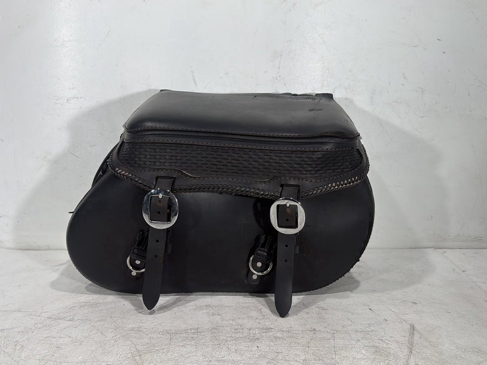 2015 Harley Softail Deluxe FLSTN OEM Rear Right 1 Saddlebag Luggage Leather