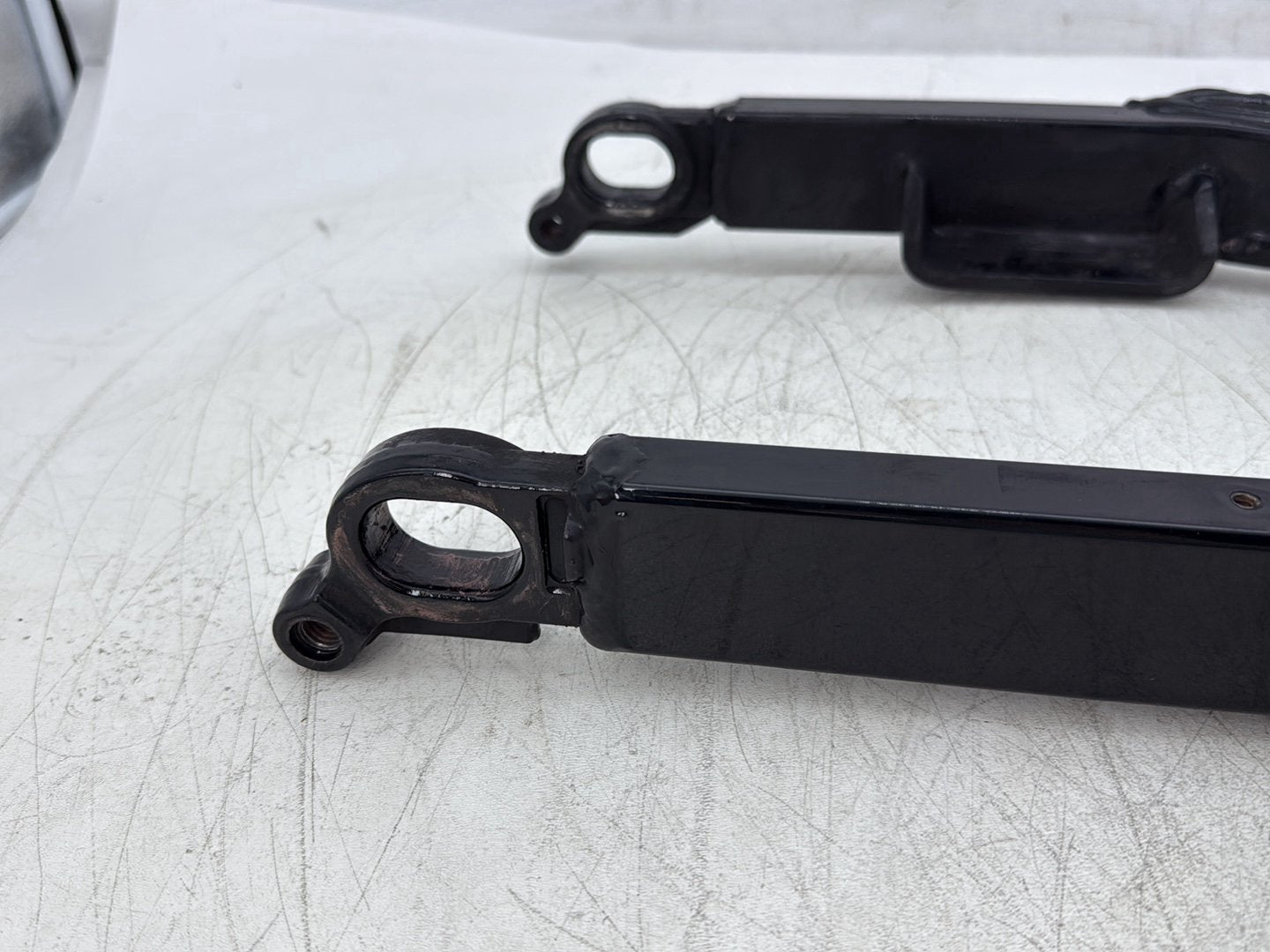 2004 Harley Road King Touring Custom FLHRSI OEM Rear Fork Swingarm Swing Arm